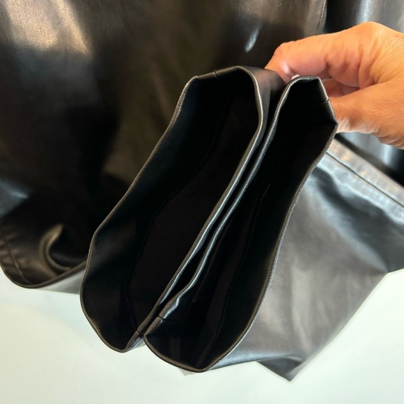 ZARA Sz L Vegan Leather Trouser Pants Pleated Front Straight Leg High Rise Black - Picture 5 of 8